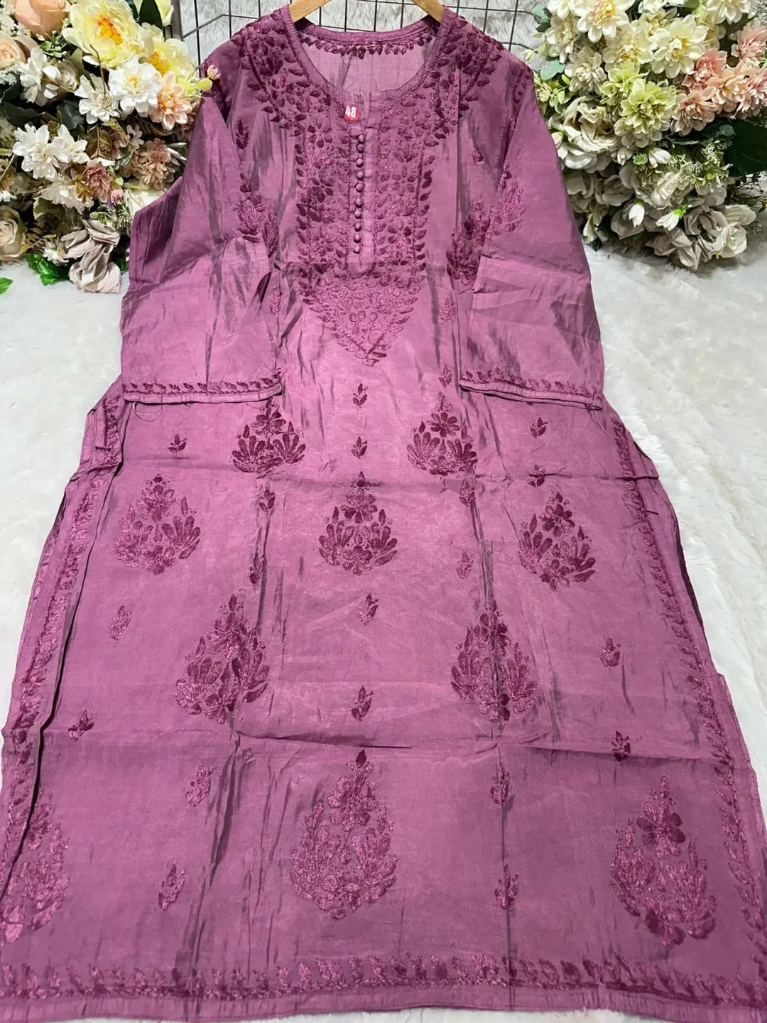 Lucknowi Chickankari Kurti in Chanderi Fabric