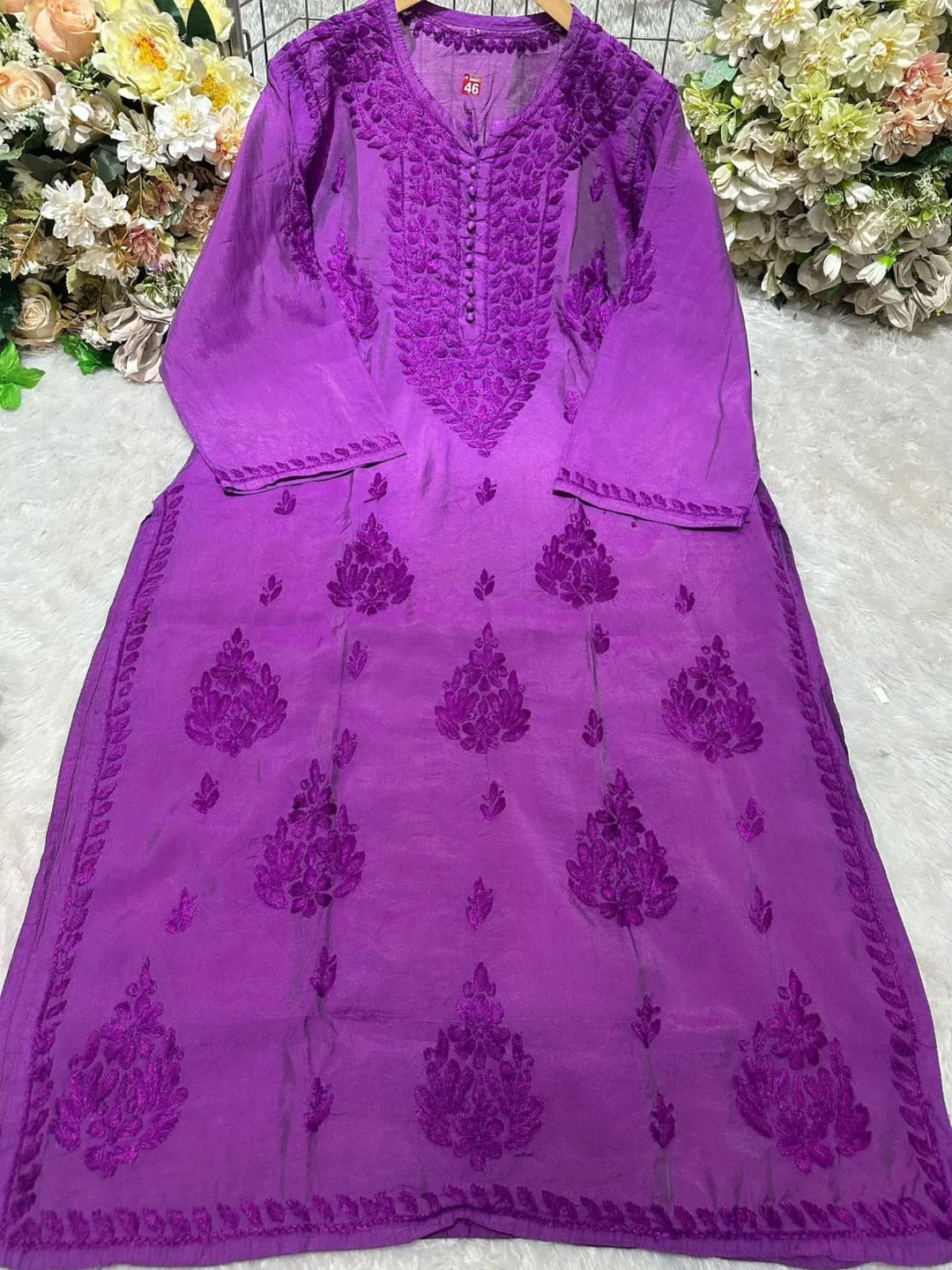 Lucknowi Chickankari Kurti in Chanderi Fabric