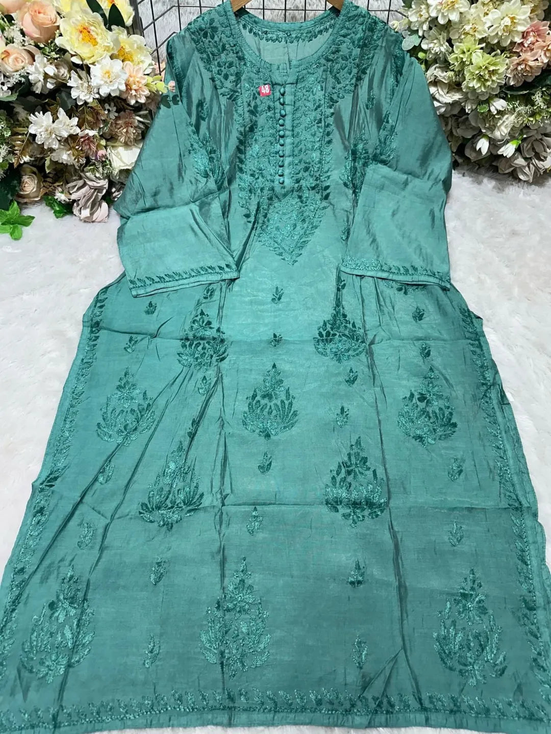 Lucknowi Chickankari Kurti in Chanderi Fabric