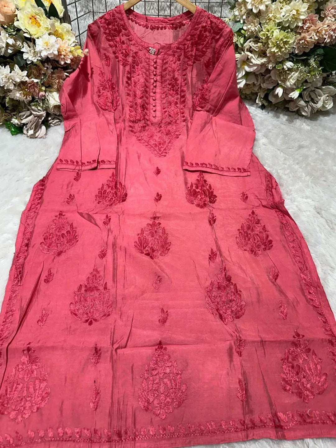 Lucknowi Chickankari Kurti in Chanderi Fabric
