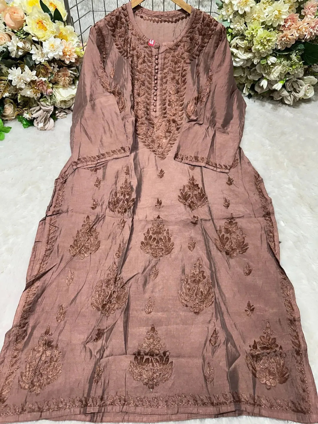 Lucknowi Chickankari Kurti in Chanderi Fabric